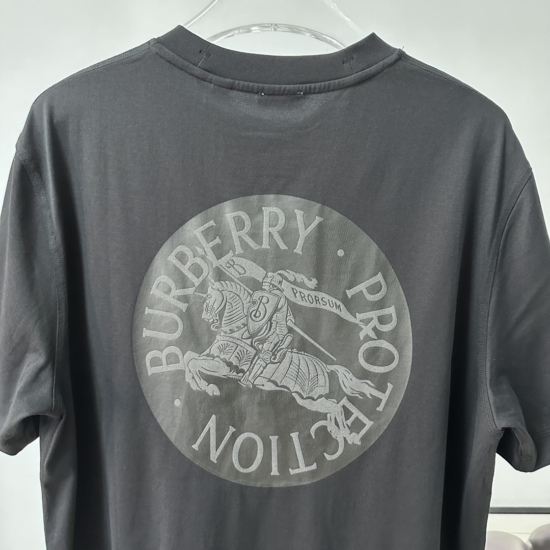 Burberry/巴宝莉 25ss 四色圆盘战马短袖T恤