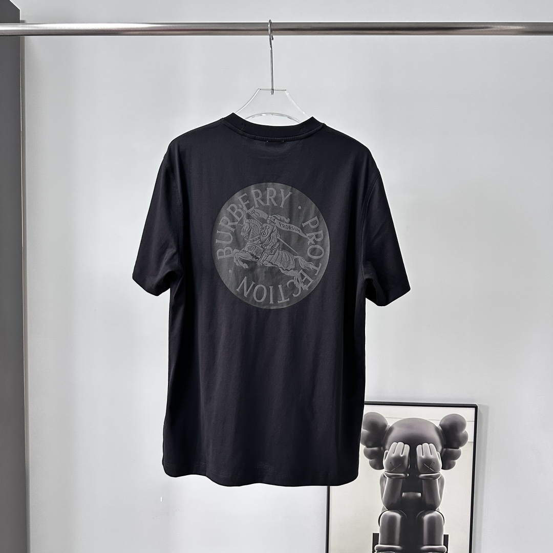 Burberry/巴宝莉 25ss 四色圆盘战马短袖T恤