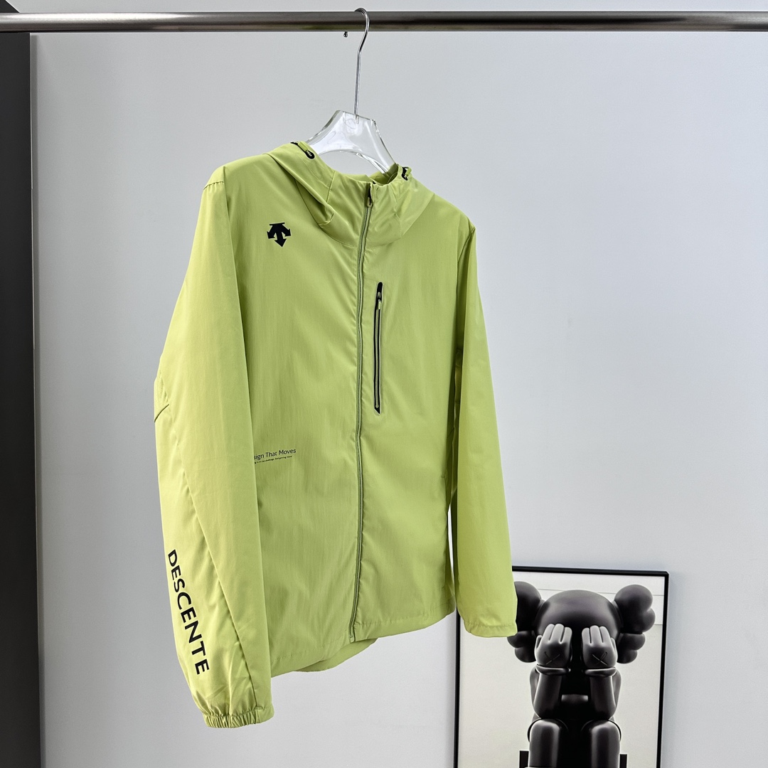 DESCENTE丨迪桑特TRAINING陈伟霆同款冰感连帽夹克黑色 白色 黄色-High Quatity Cheap Brand wholesale wholesaler seller Clothes Bags handbags Sneakers Top Fashion Clothing Shoes from China Factory Chinese suppliers best Quality Beautiful Price DESCENTE丨迪桑特TRAINING陈伟霆同款冰感连帽夹克黑色 白色 黄色