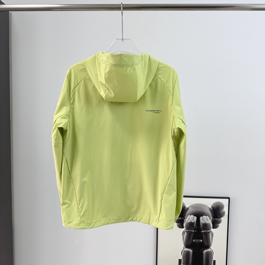 DESCENTE丨迪桑特TRAINING陈伟霆同款冰感连帽夹克黑色 白色 黄色-High Quatity Cheap Brand wholesale wholesaler seller Clothes Bags handbags Sneakers Top Fashion Clothing Shoes from China Factory Chinese suppliers best Quality Beautiful Price DESCENTE丨迪桑特TRAINING陈伟霆同款冰感连帽夹克黑色 白色 黄色