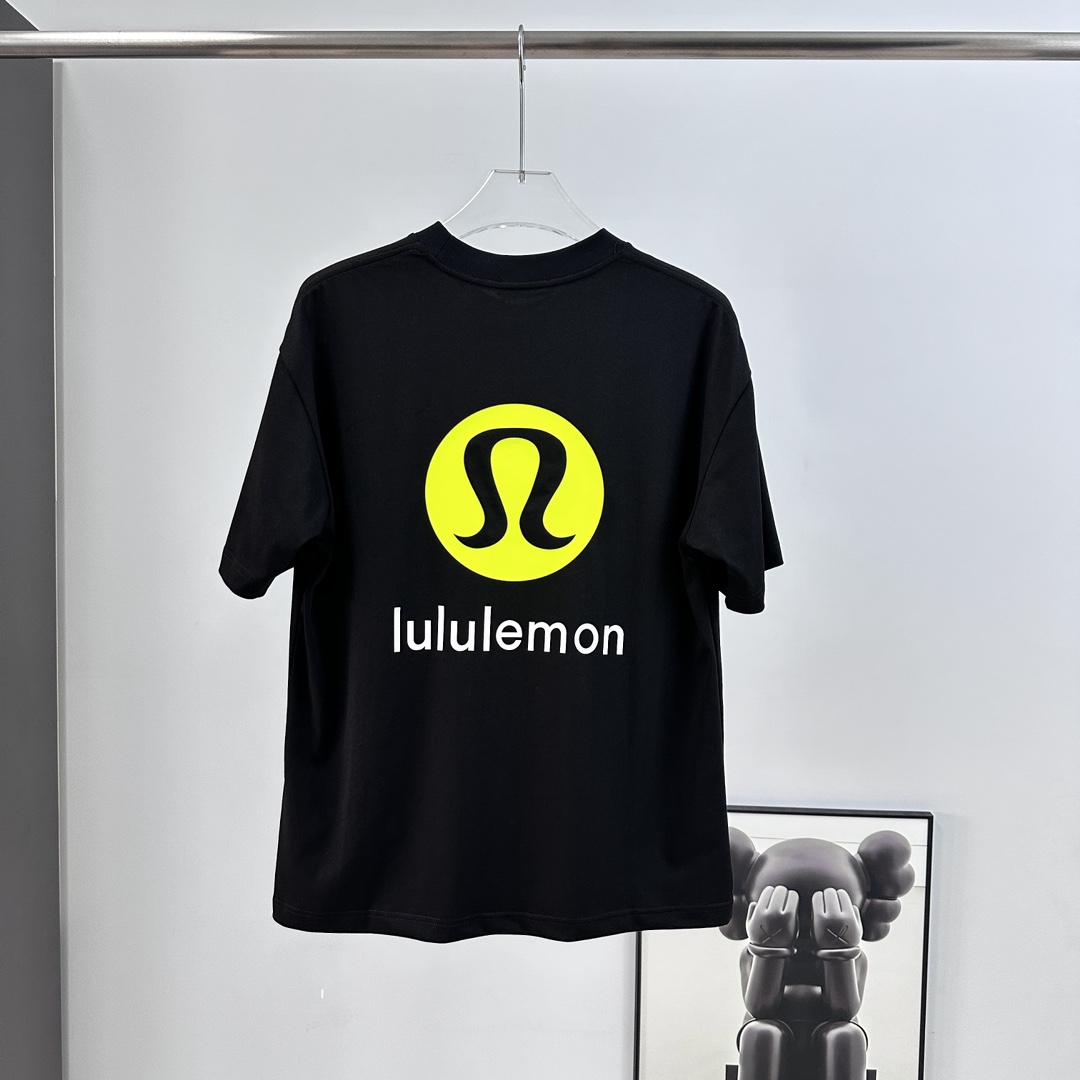 Lululemon｜露露乐蒙 经典硅胶logo字母印花圆领短袖T恤 白色 黑色