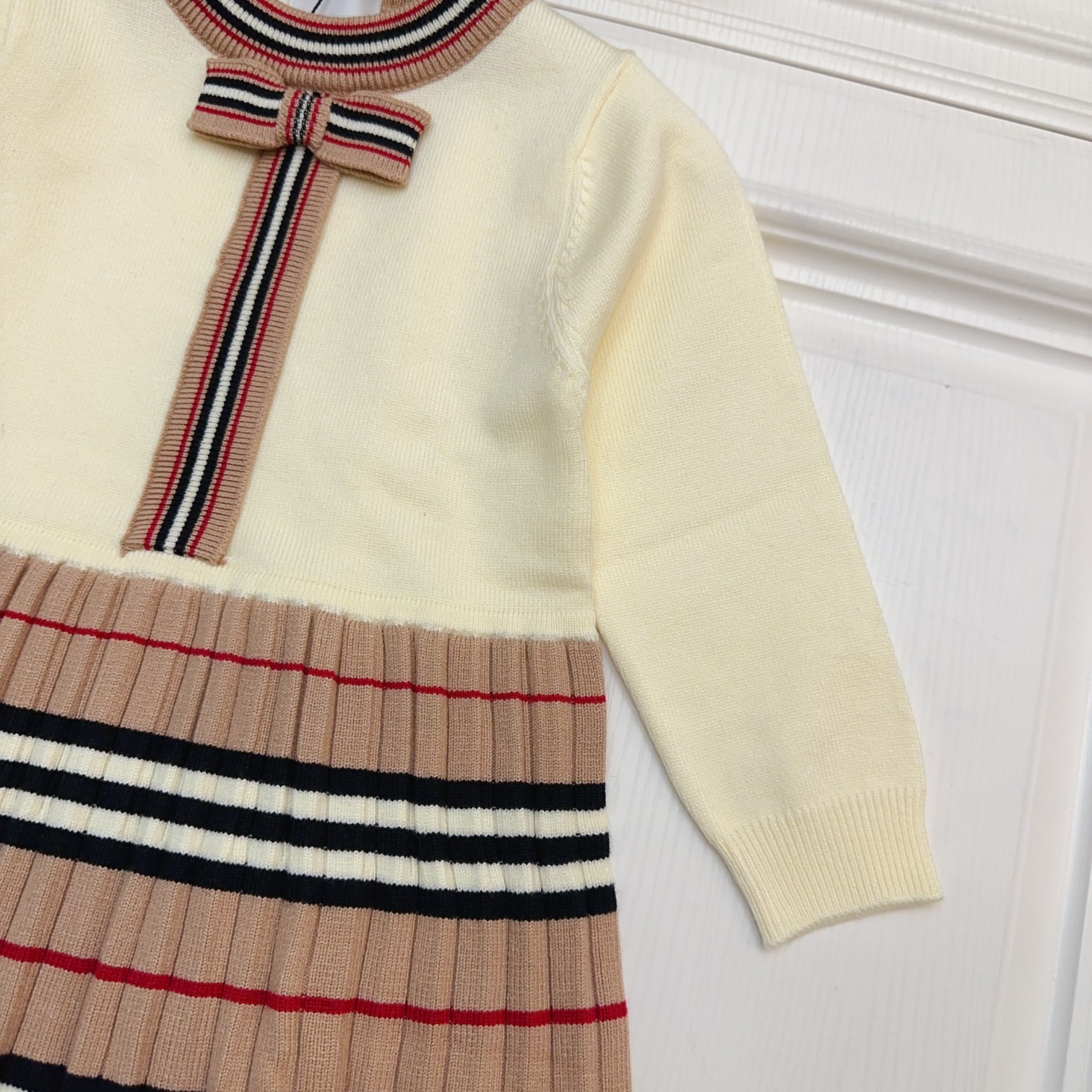 Burberry Haute Couture Haute Couture Ready-to-Wear Clothing Dress Jacket 4