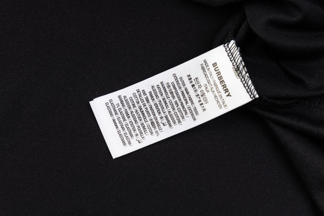 Burberry: Stylish Unisex Cotton T-shirt with Logo Embroidery - 图片 8