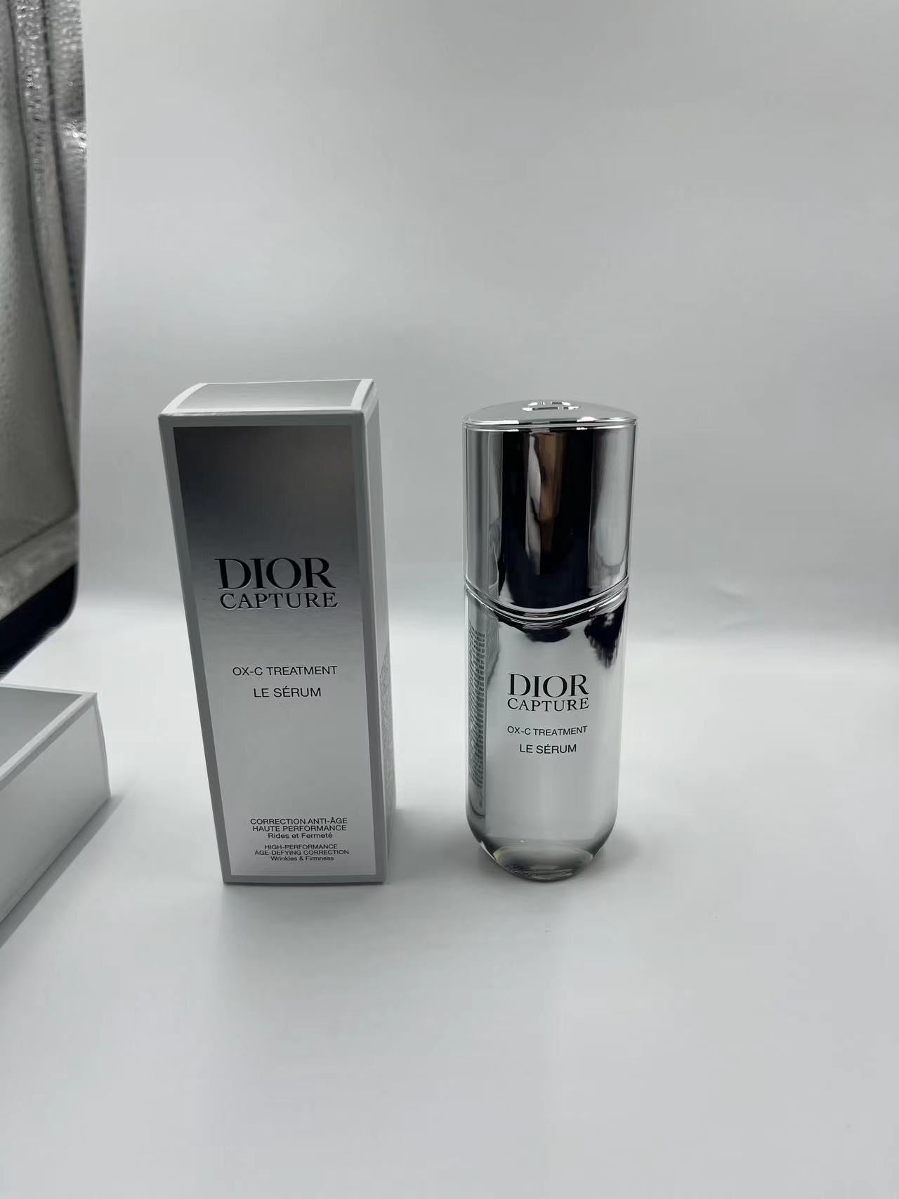 35 ¡Ajuste de precio! (Nota del pedido: Nuevo suero Dior Capture Totale 30ml) Nuevo suero Dior Capture Totale 30ml, cód…