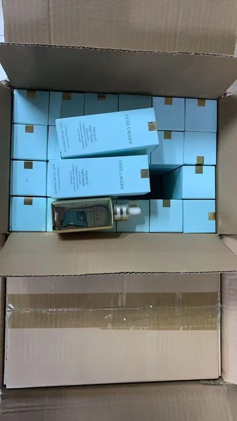 66！（下单备注：小棕瓶精华金瓶）
雅诗兰黛金瓶限量版小棕瓶特润精华100ml  