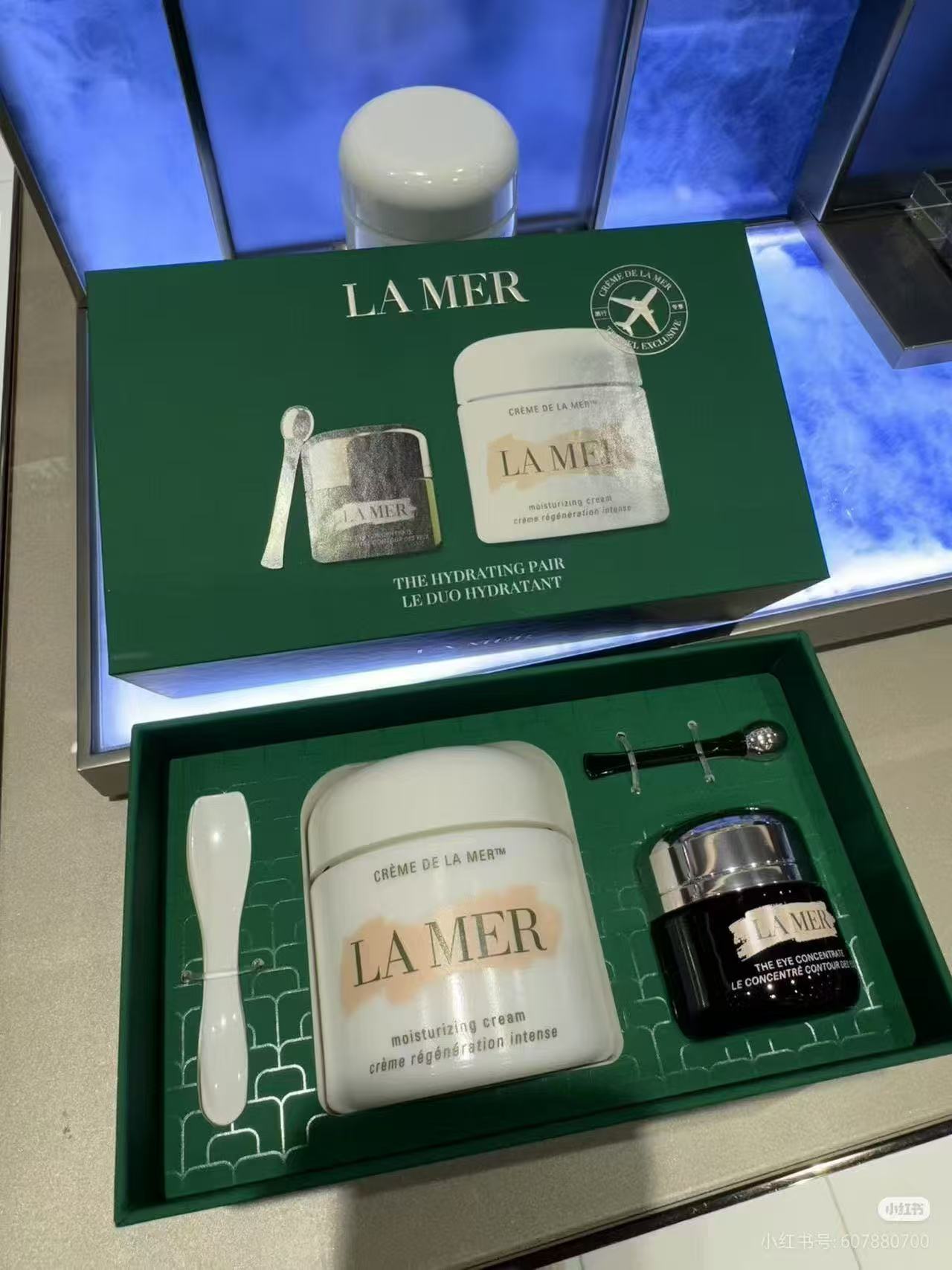 65! (Order note: Sea cream + eye cream set) La Mer face cream and eye cream set with bag, Chinese label. Includes La Me…