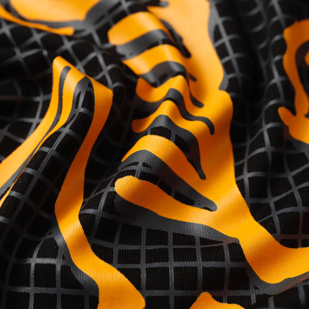 High-End Women’s Suit by Arcteryx: Original Custom Design, Double Gauze Material, White/Black, S-XL Sizes - 图片 7