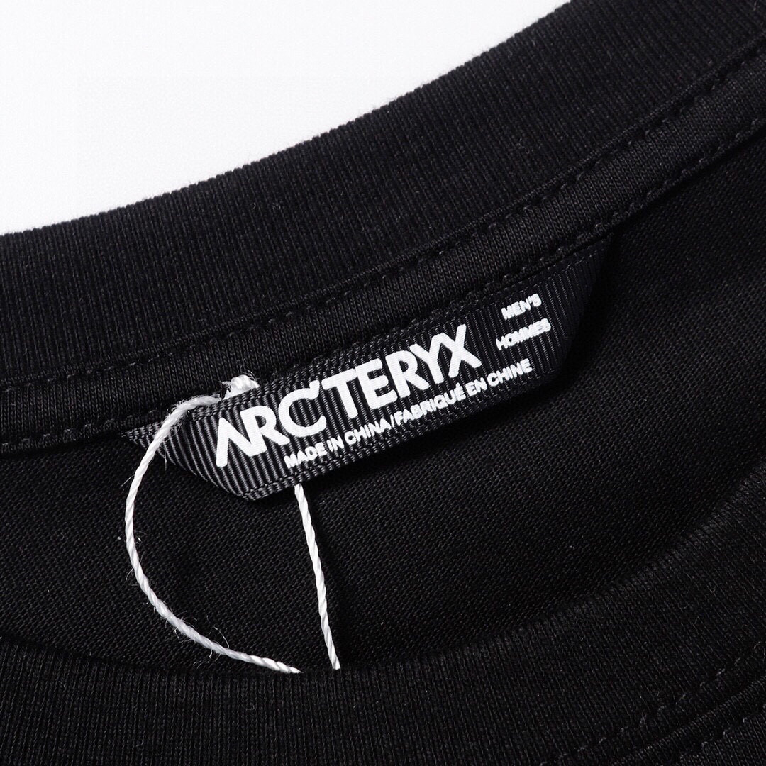 High-quality Women’s Dress with Heavy Embroidery and Logo T-shirt in White and Black - 图片 6