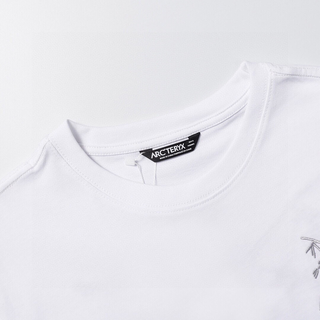 High-Quality Women’s Dress with Heavy Embroidery and Logo T-Shirt in White and Black - 图片 8