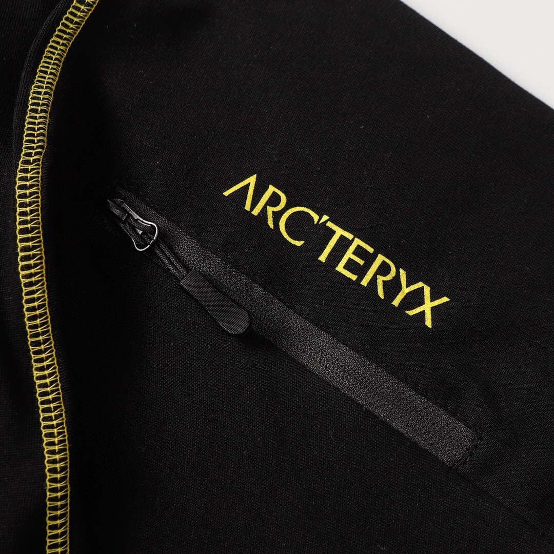 High-End Women’s Cloaks by RC’TERYX/System_A with Custom Apparel and Accessories - 图片 6