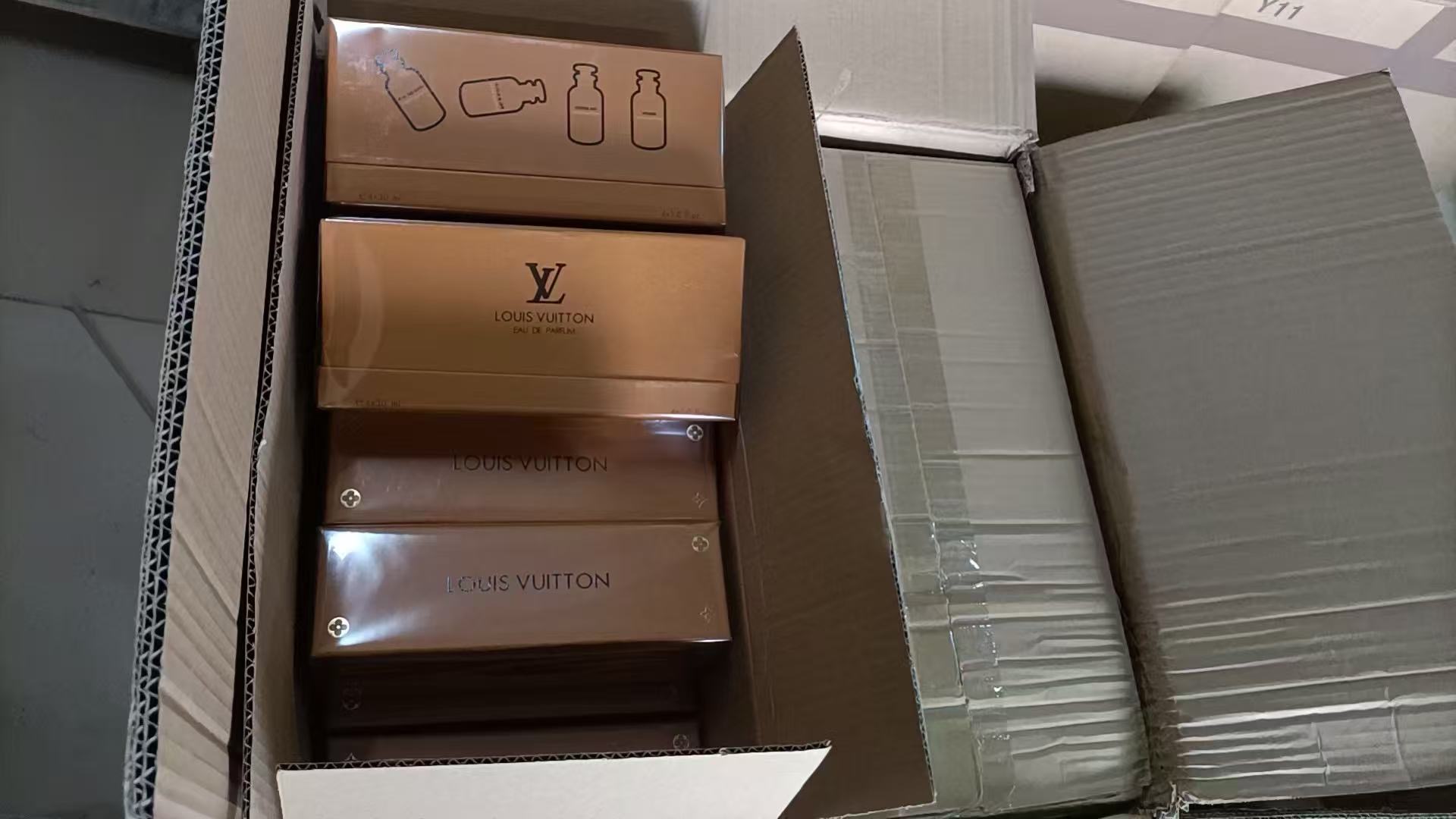 Louis Vuitton 4-Piece Fragrance Discovery Set (4 x 30 ml - Comprehensive 6