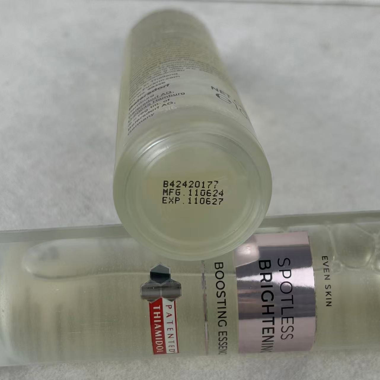 60。二代优色林精华水爽肤水100ml
🔜 一比一质量❗️二代优色林精华水爽肤水100ml
件72支  现货供应🔥