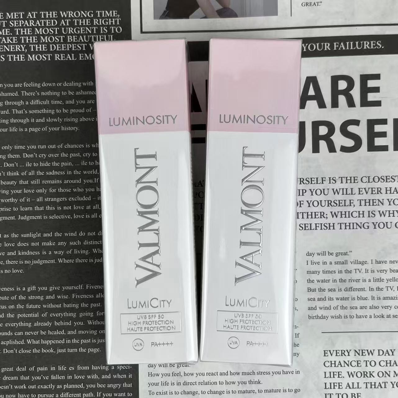 ¡52! (Nota al hacer pedido: protector solar Valmont rosa) Protector solar blanqueador rosa Valmont 30ml, 12 unidades po…