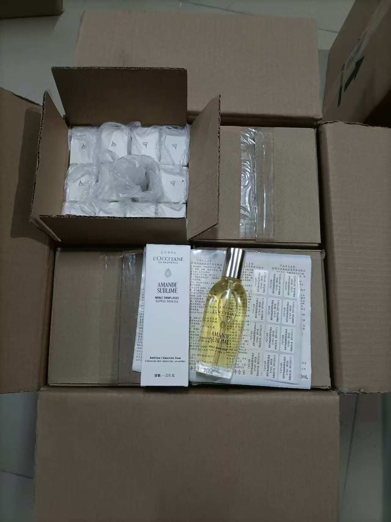 55. Nuevo aceite corporal L'Occitane Amande 100ml 🔜 Edición Mingtong. ¡Alta calidad! 🇫🇷 l'occitane en provence Aceit…