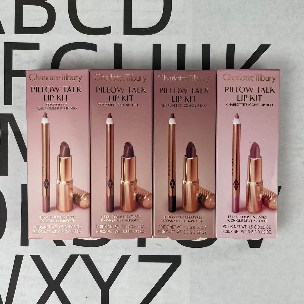40! (Nota de pedido: set de maquillaje de labios CT + delineador de ojos + número de color) Set de maquillaje de labios…