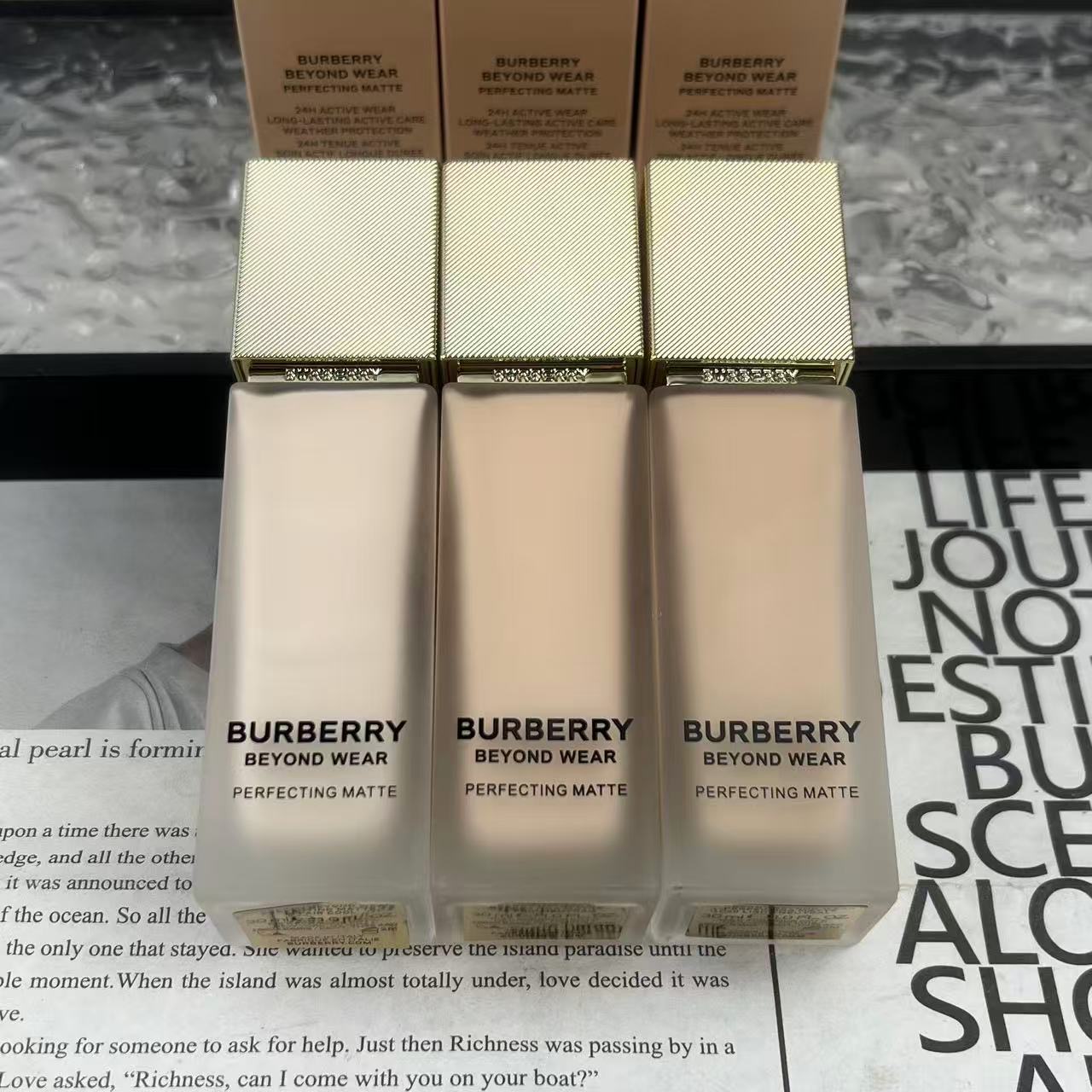 博柏利 Burberry 奢华美妆口红唇膏护肤彩妆 #09DBA6BD 4