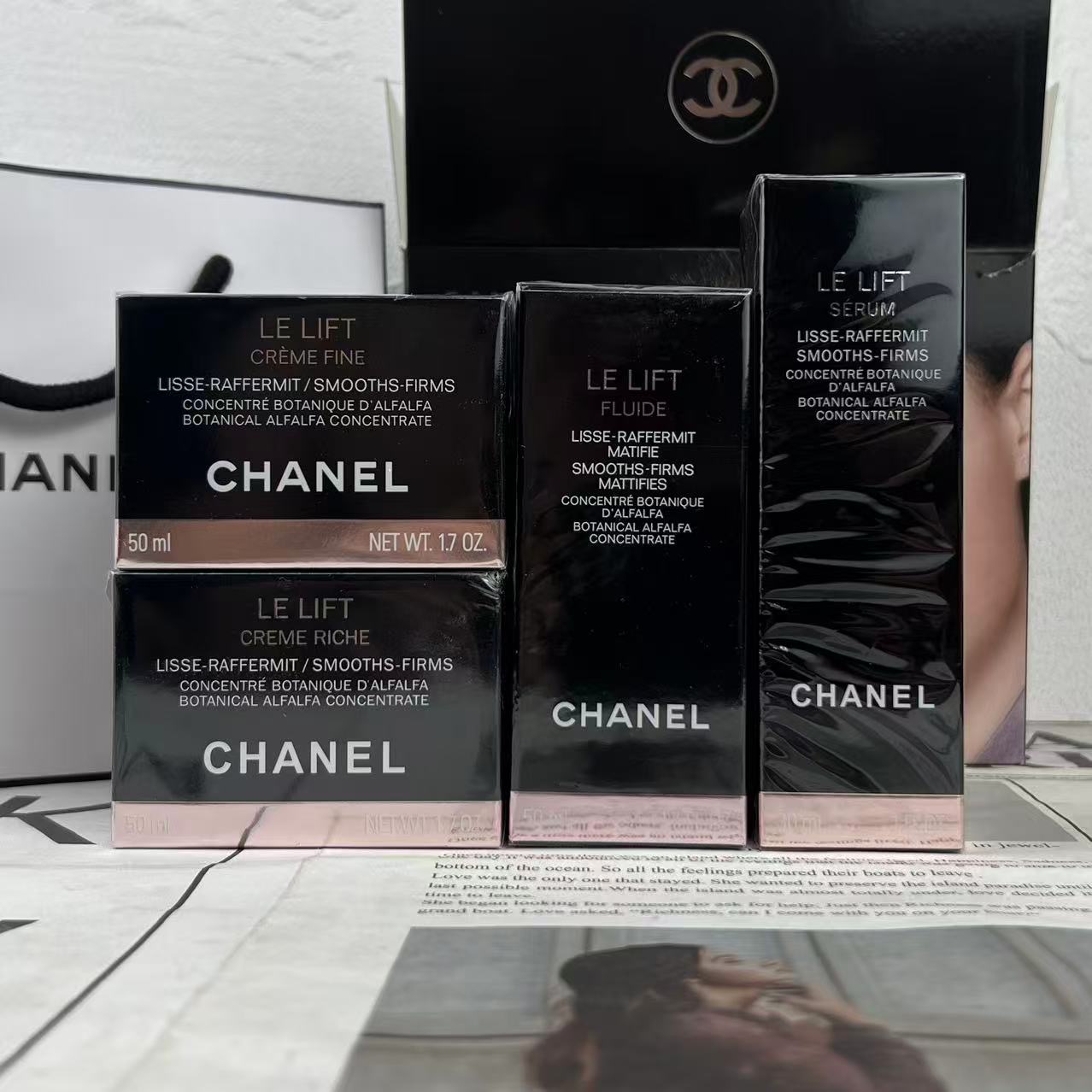 Chanel Maison Lifestyle Luxury Home Decor Blanket Tableware Bedding 3