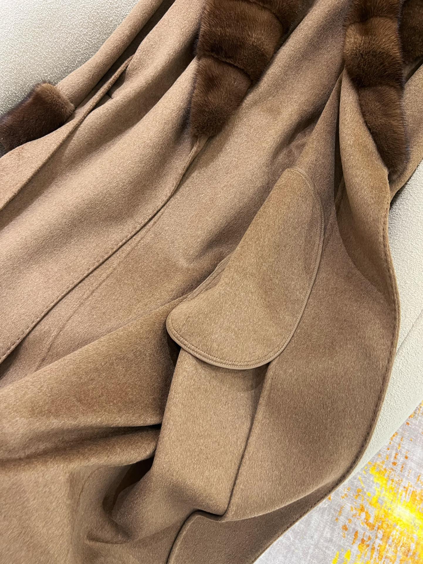 Elegant Mink Collar Cashmere Wool Coat | Luxurious & Warm, Various Sizes 8 i1723982683 6883 7