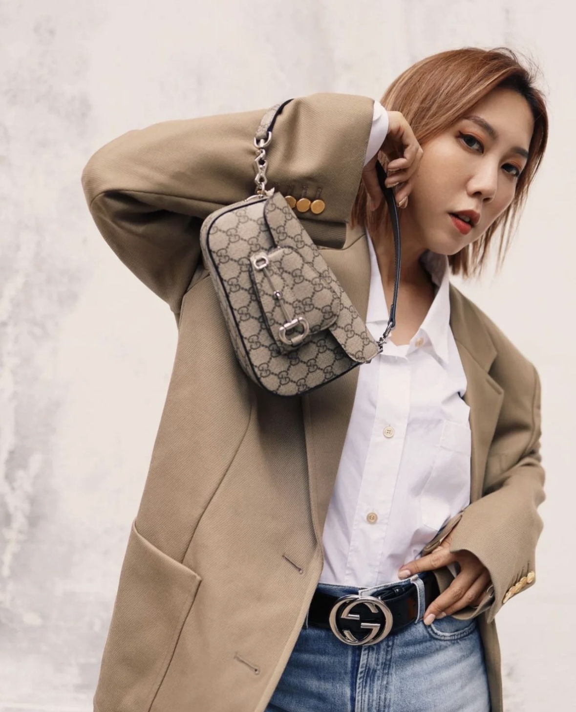 mini gucci Horsebit 1955 series small asymmetric horsebit shoulder bag, beige/ebony GG with silver tone accessories