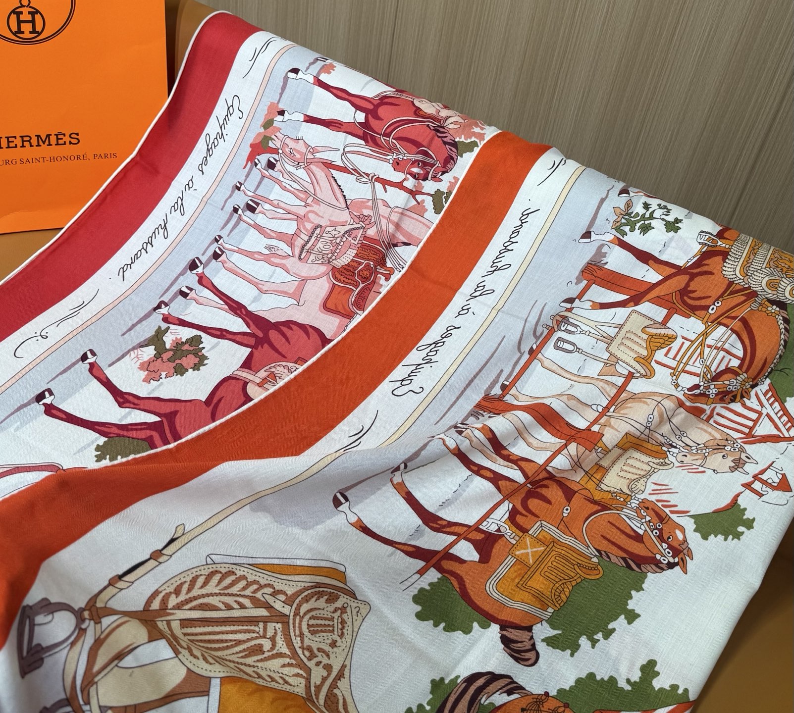 𝐇𝐞𝐫𝐦𝐞𝐬 • 𝟐𝟔ꫛꫀꪝ《马具优雅美学》140双面方巾【双面异色 丝毛款】H家羊绒新款 买了都说好看