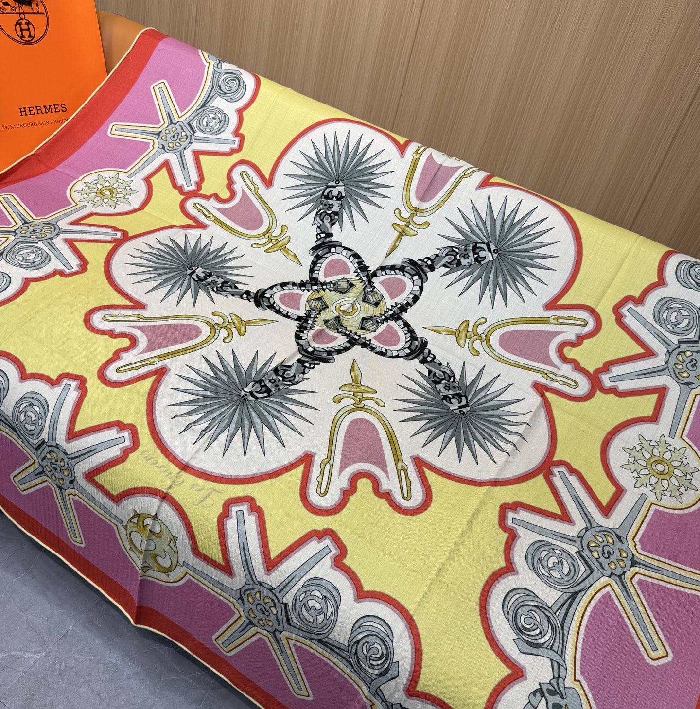 𝐇家丨马刺双面 140双面方巾【双面异色 丝毛款】H家羊绒新款 买了都说好看‼️推荐💕H家ZG爆款🎁💟立