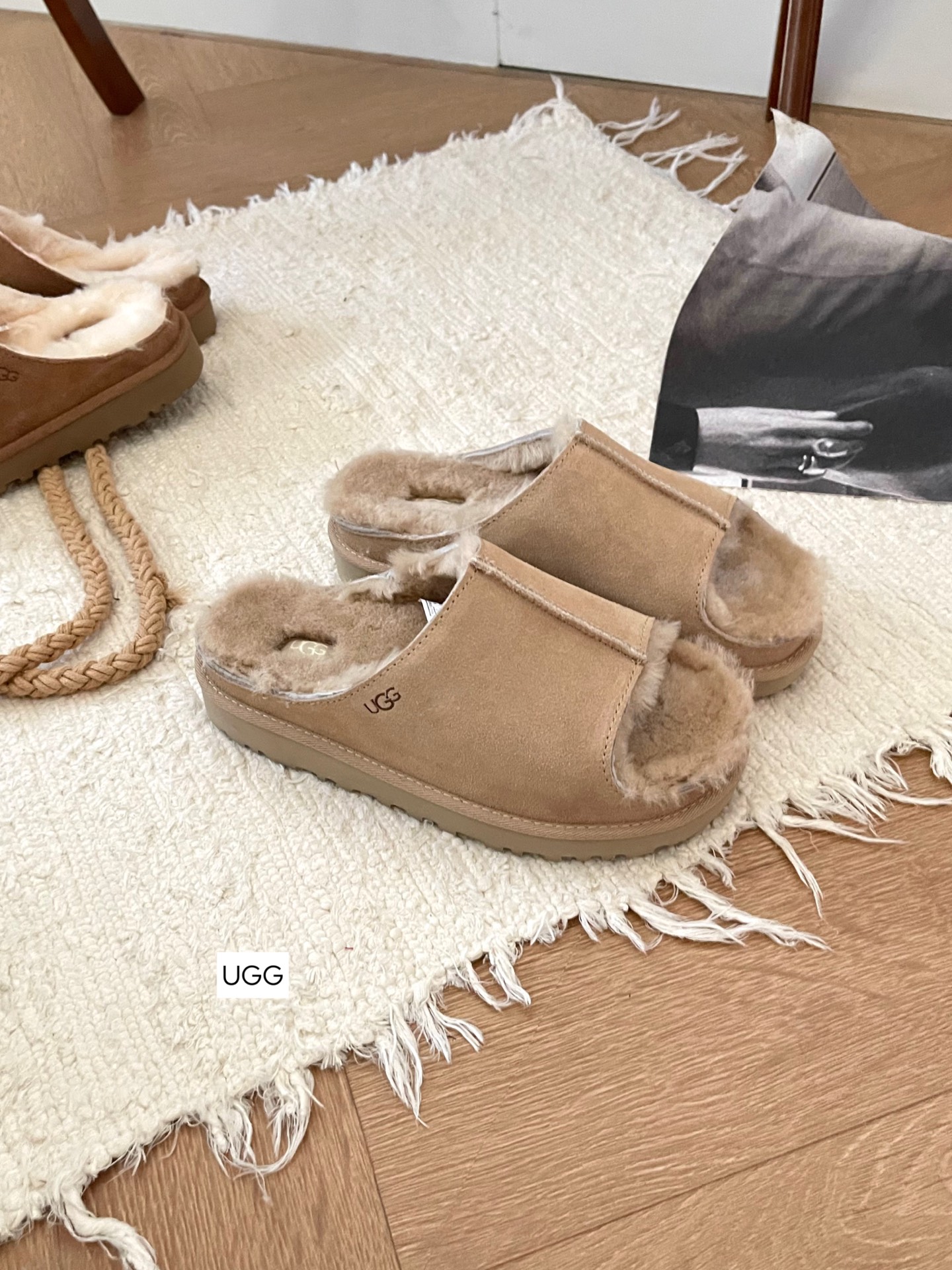 NO:547195,Sand color details, fur shoes and slippers19860909沙色细节,毛毛鞋拖鞋,slippers,Women's Shoes