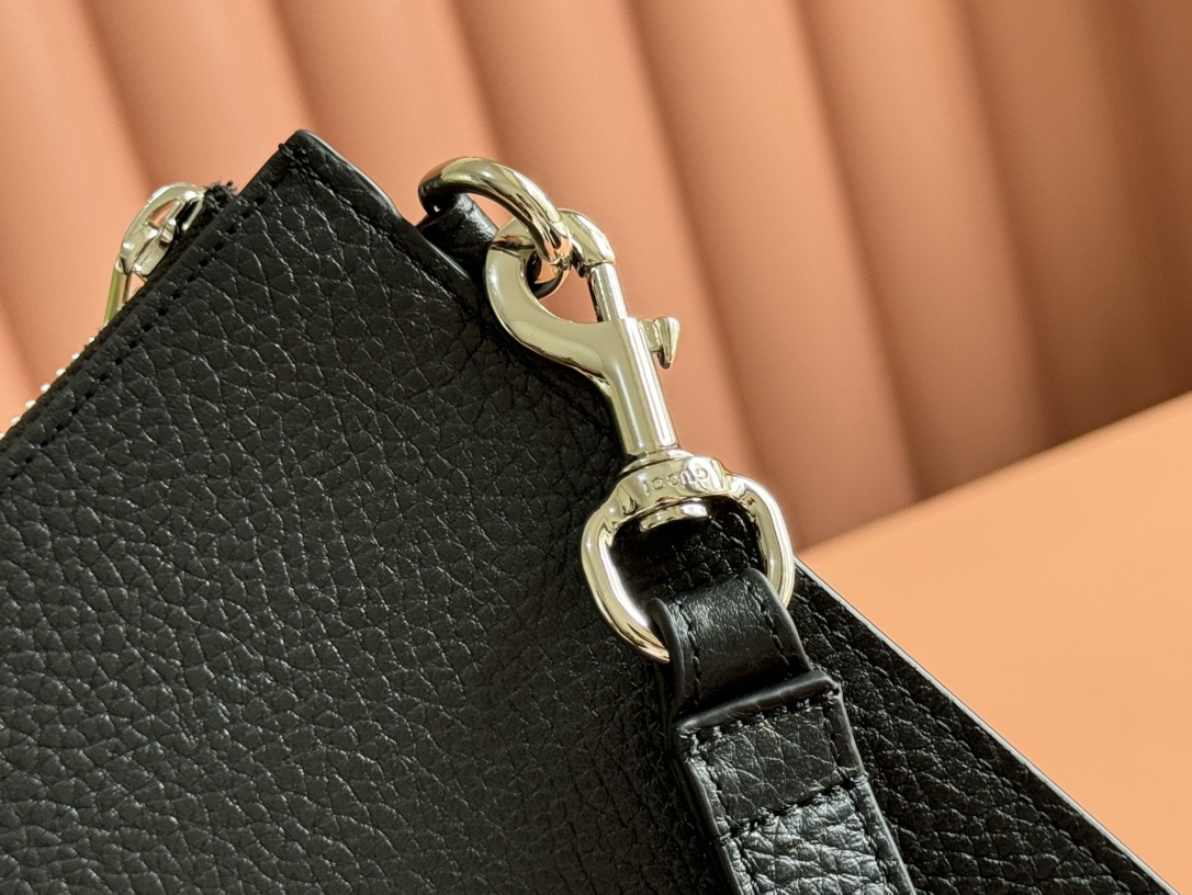 Gucci GG Supreme Black Standard everyday
