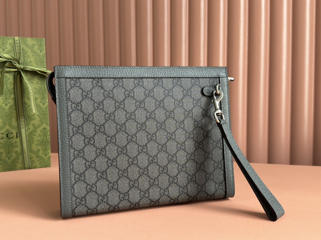 Hand bag Ophidia GG 。Ophidia Gucci ， 。 GG Supreme ， G ， 。 GG Supreme 。 ， ， G， ： ， （13 ） 。 ： 0.387 。 — photo 2