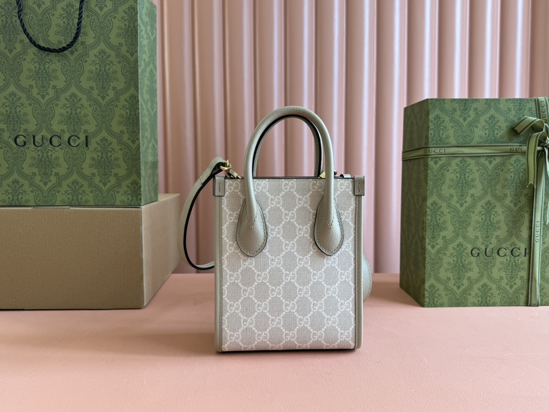 Gucci Exclusively shipped from the counter [Original leather accessories Full set of packaging at the counter] Actual photoshoot GG Retro mini to