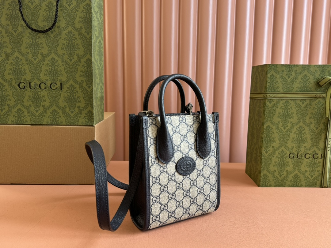 Gucci Exclusively shipped from the counter [Original leather accessories Full set of packaging at the counter] Actual photoshoot GG Retro mini to