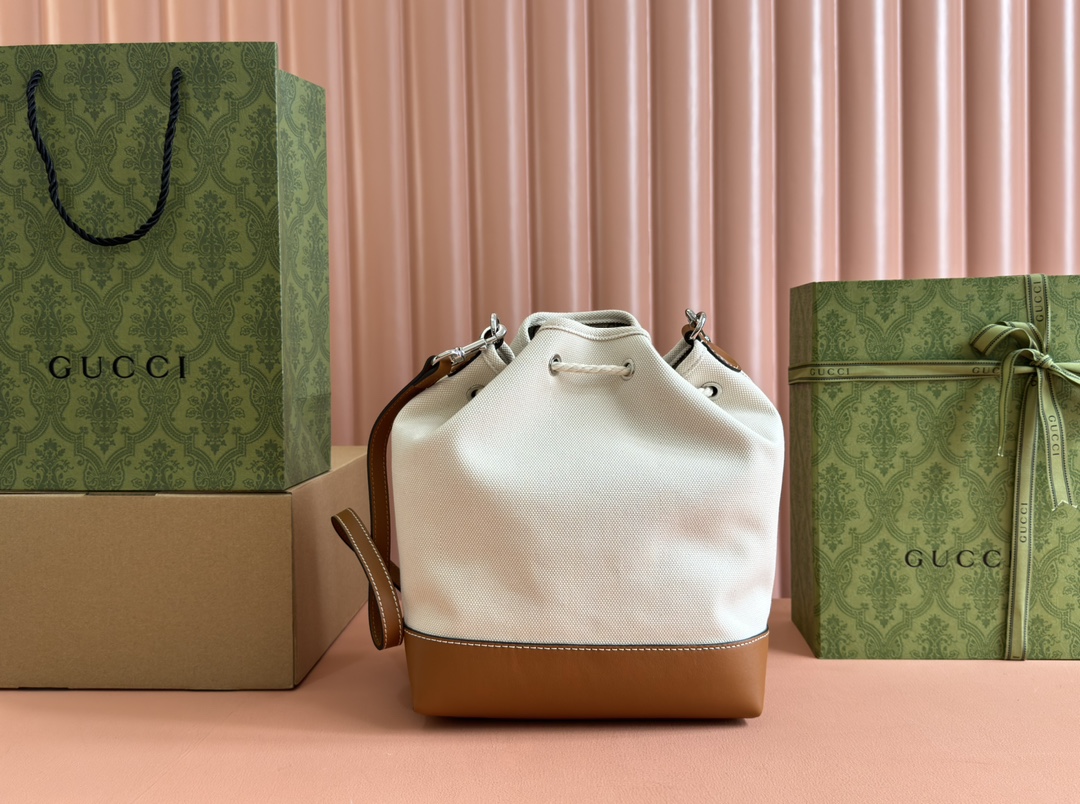 Gucci Beige canvas with brown leather crossbody everyday