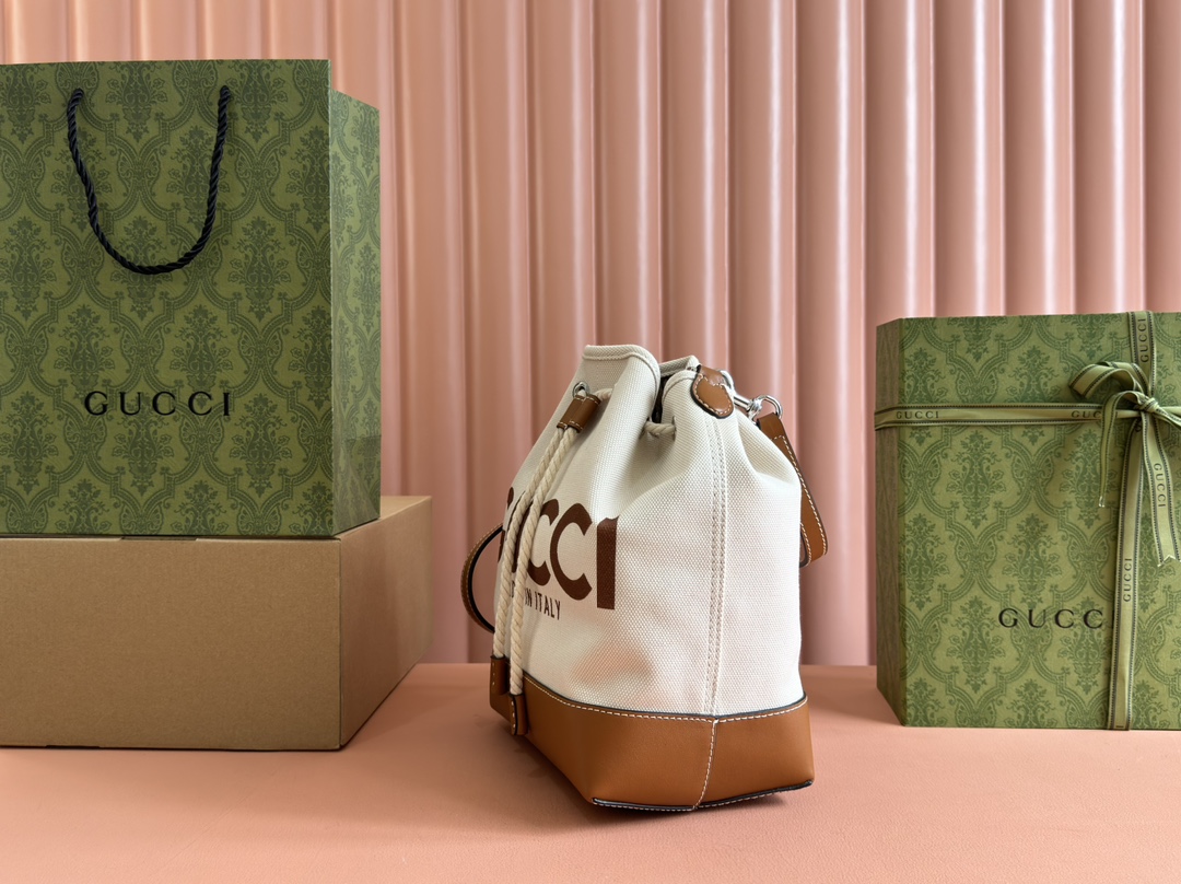 Gucci Beige canvas with brown leather crossbody everyday