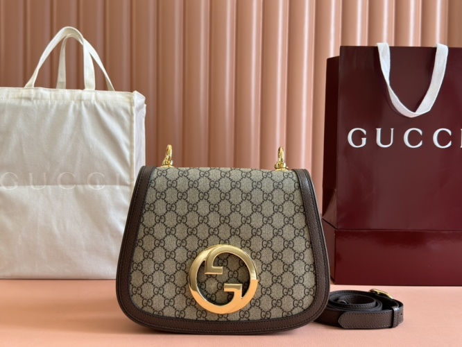 Gucci Interlocking G Medium Shoulder Bag in Brown Leather & Gucci Supreme Canvas 1 Gucci Interlocking G Medium Shoulder Bag in Brown Leather & Gucci Supreme Canvas