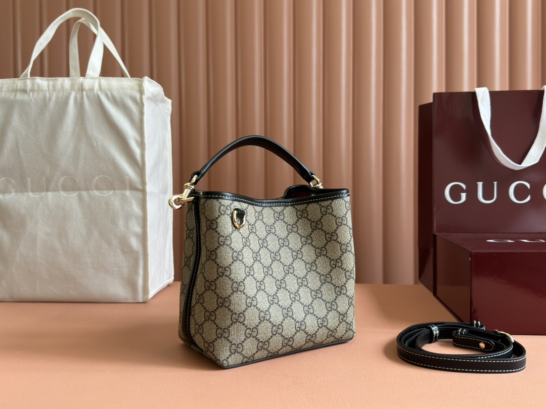 Gucci Ophidia GG Supreme Beige Ebony crossbody everyday