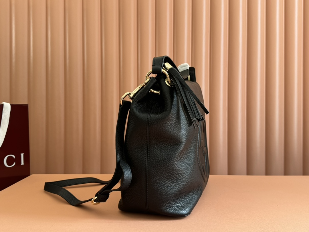 Gucci Black Leather Soho Disco Bag with Tassel - Classic & Stylish 4 i1729682242 7821 3