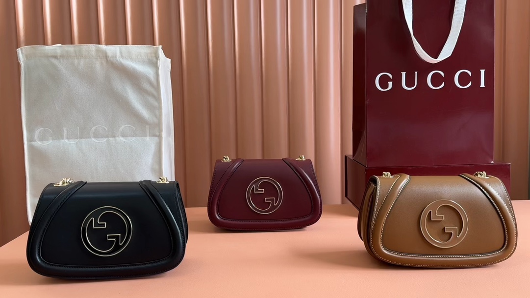 Gucci GG Blondie series new handbag 815711