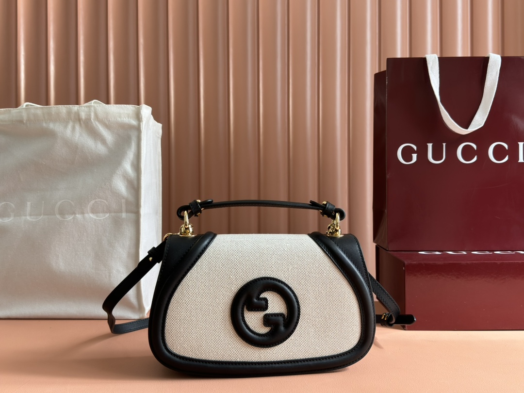 Gucci GG Blondie Beige canvas and black leather shoulder everyday
