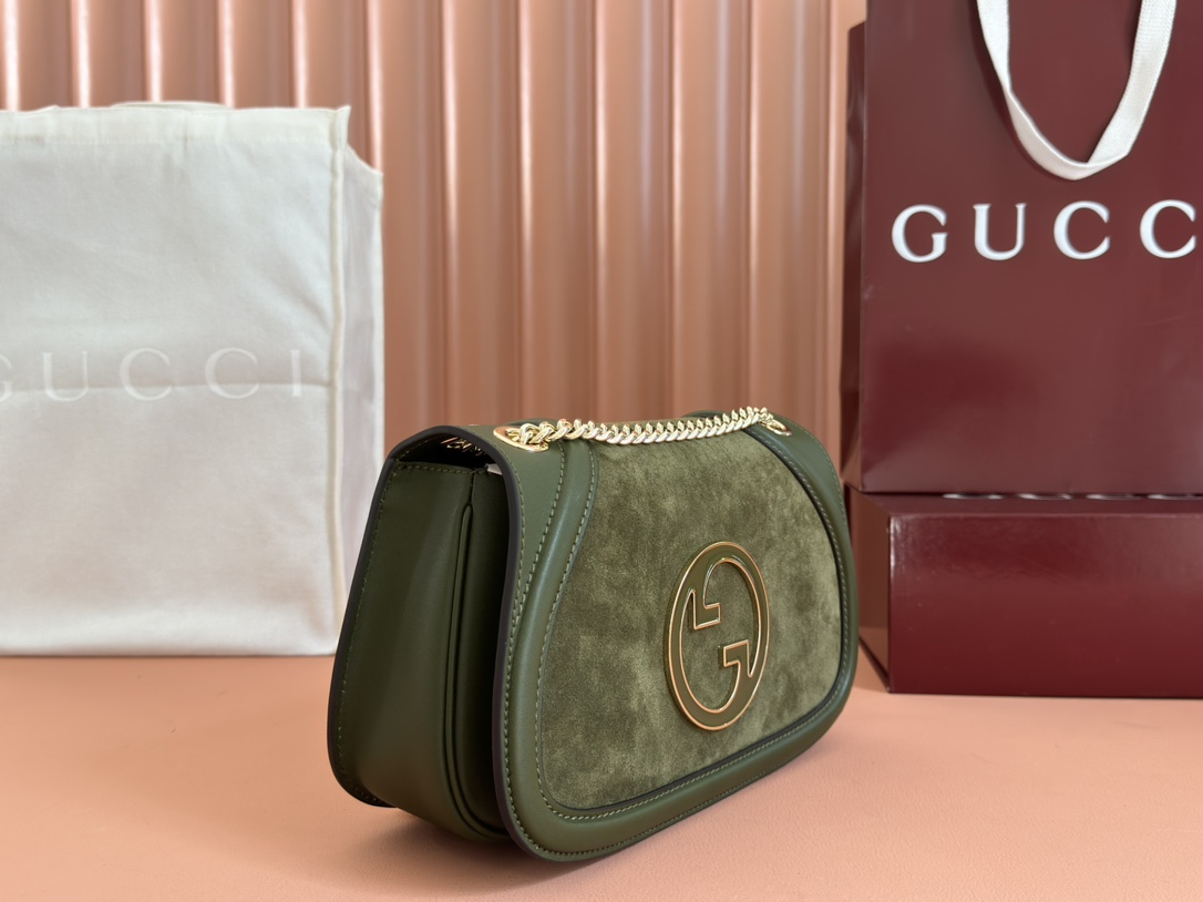 Gucci 24 medium version counter debut