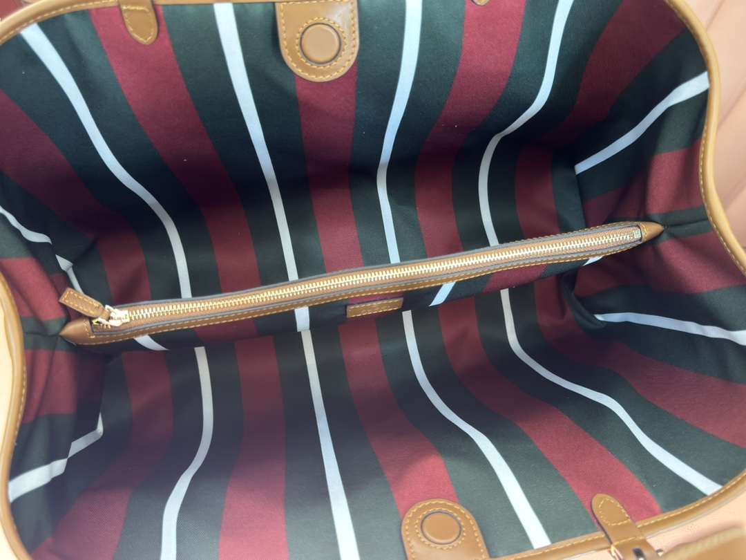 Gucci taske GG Emblem Series — photo 9