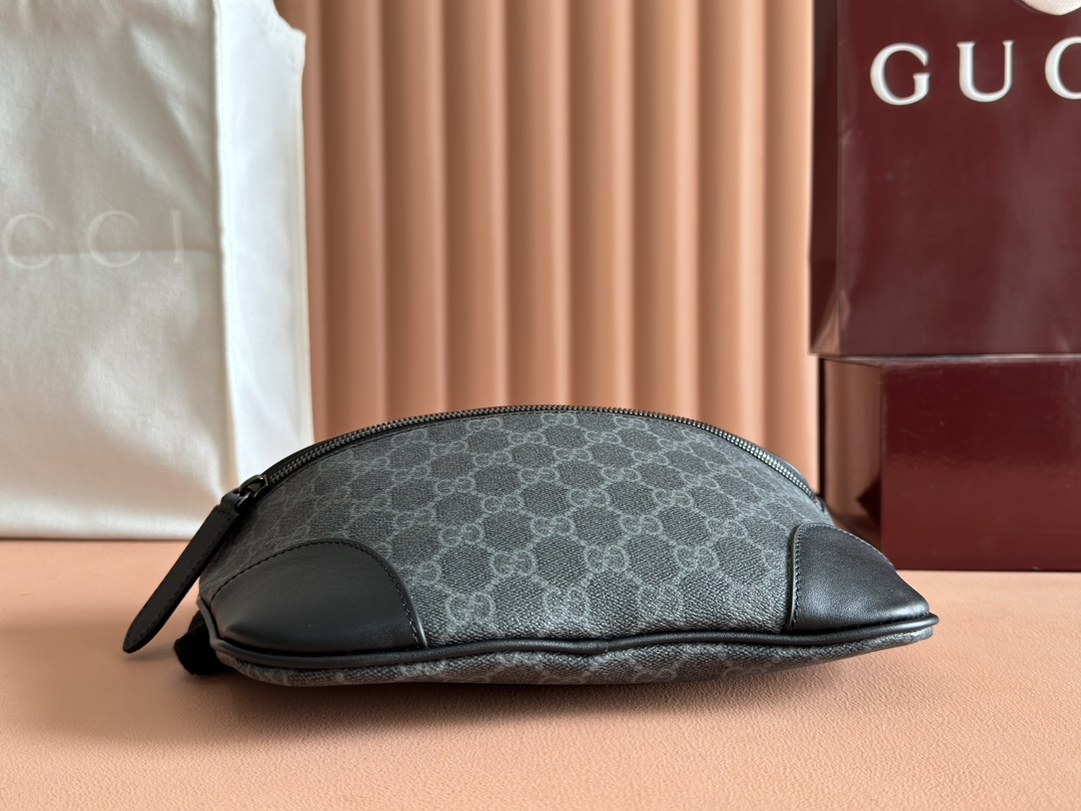 Gucci GG Supreme/Black crossbody