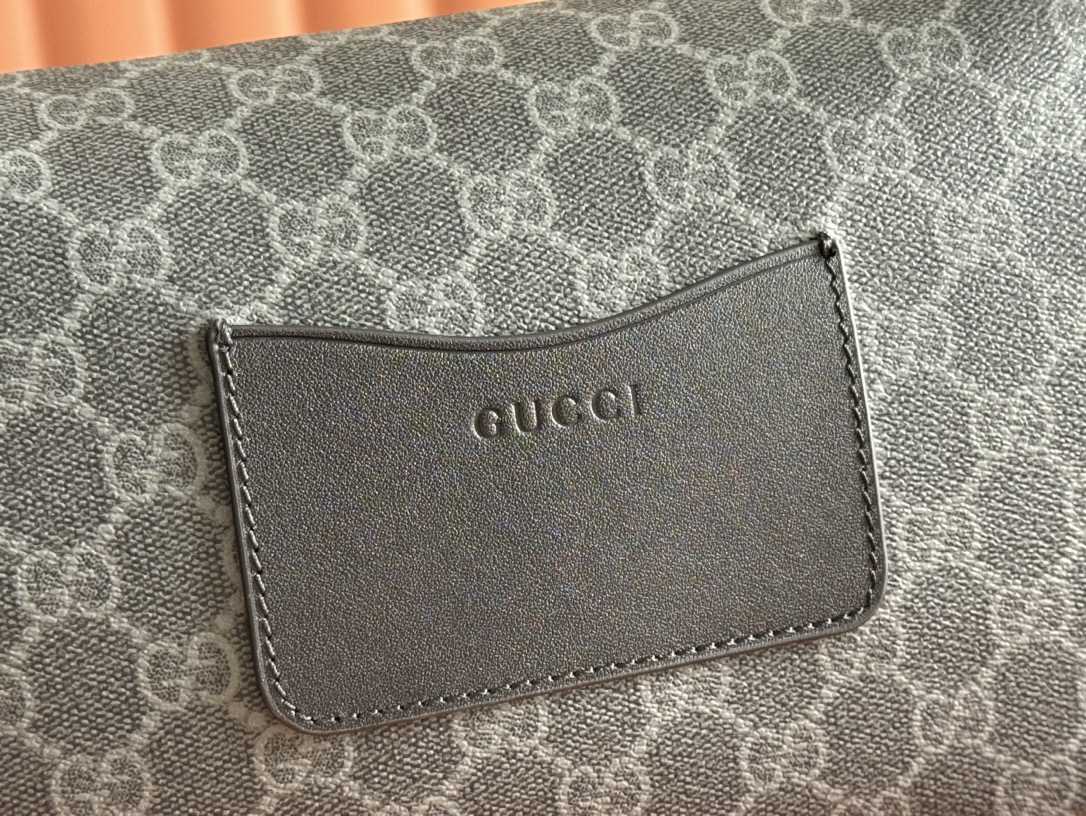 Gucci GG Supreme/Black crossbody