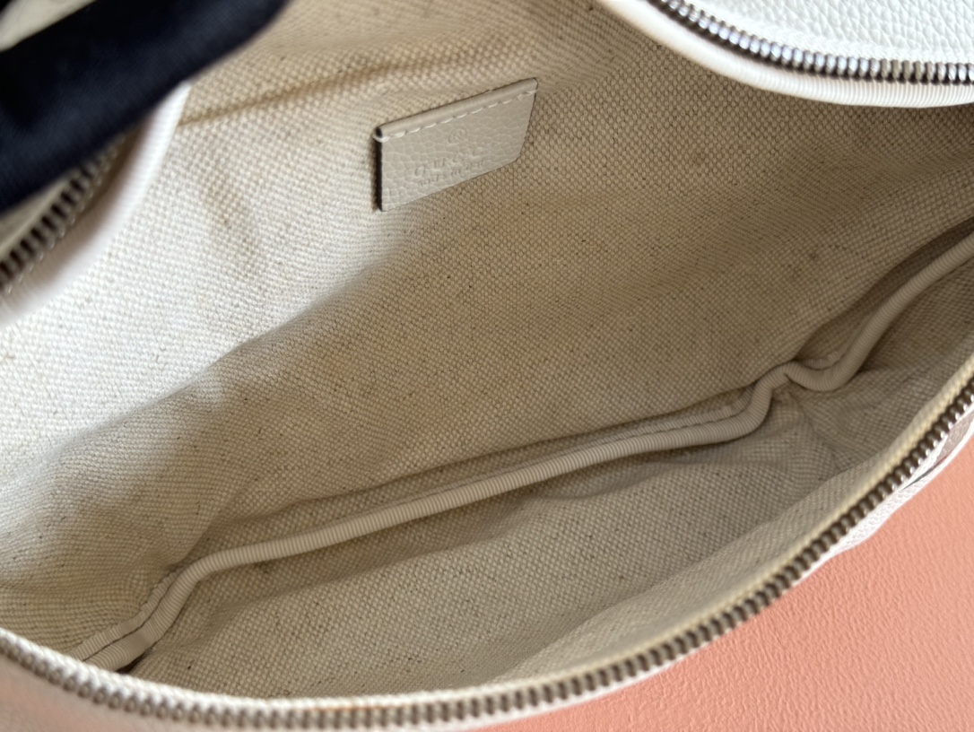 Gucci Coco Capitan 493869 Beige 28x18x8cm crossbody