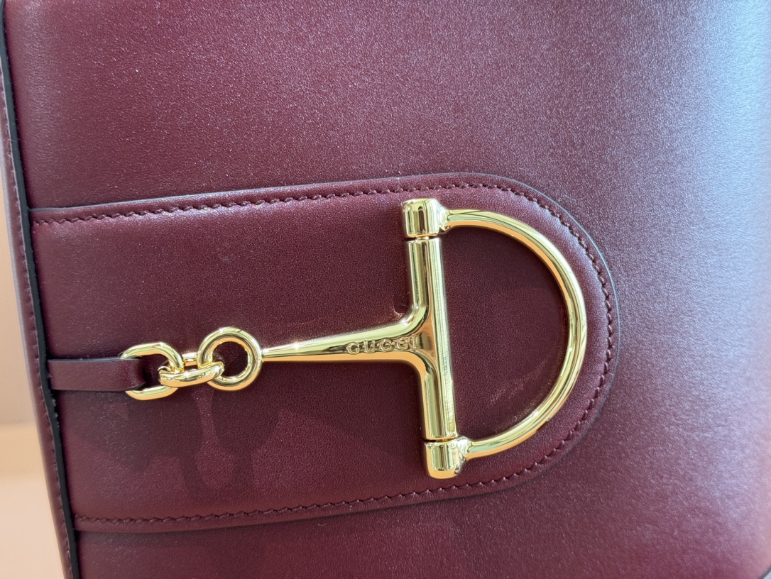 Gucci Burgundy mini crossbody everyday