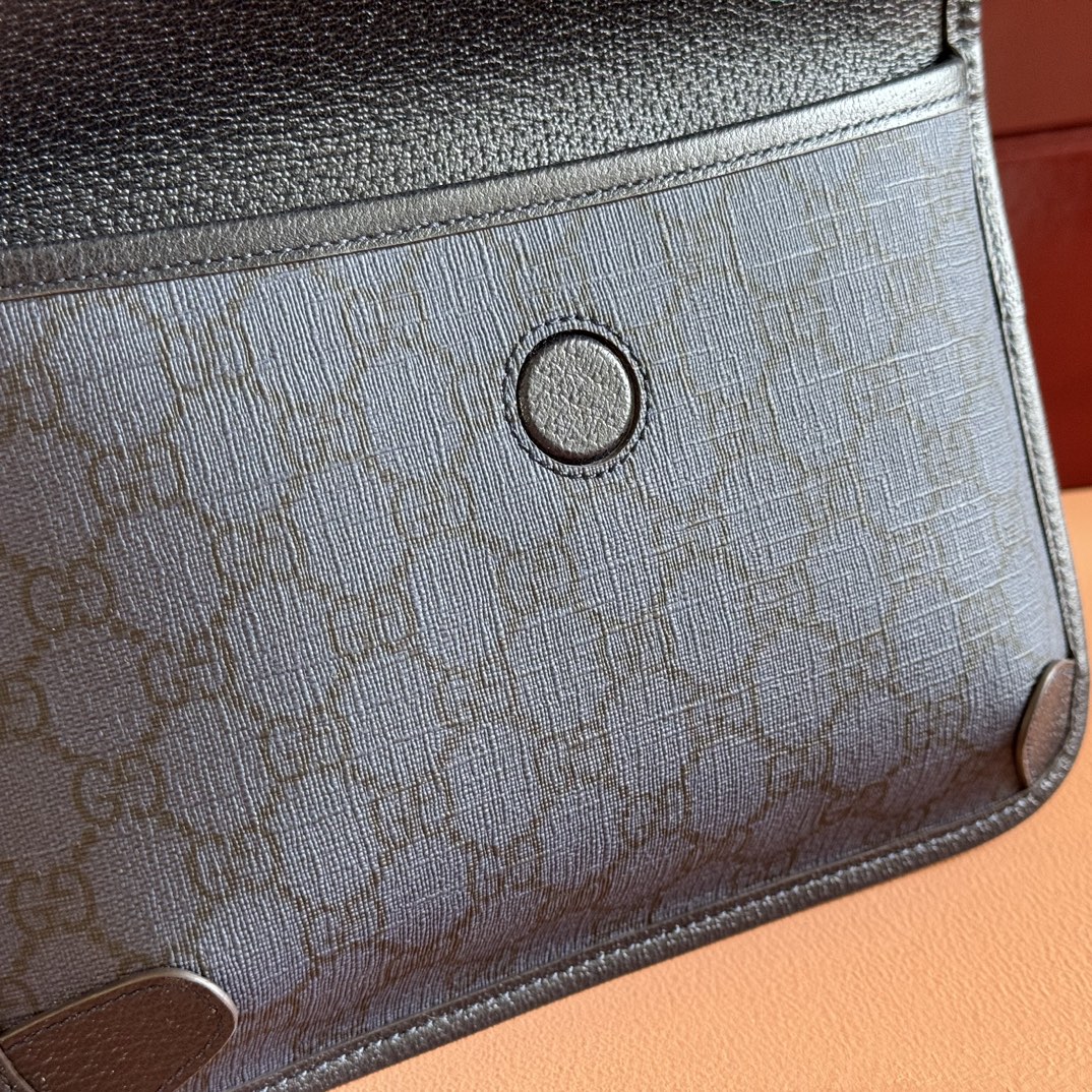 Gucci Ophidia GG GG Supreme navy crossbody