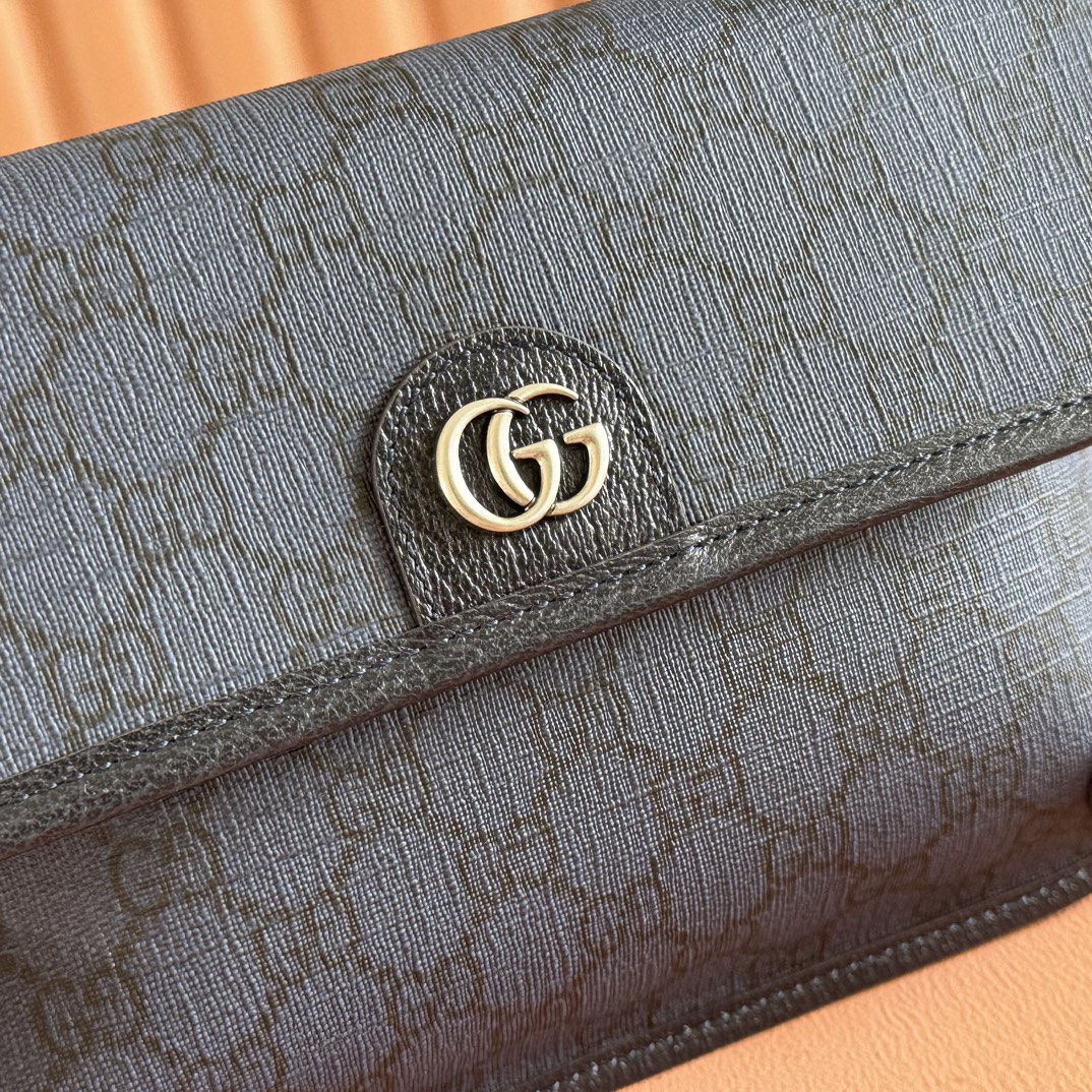 Gucci Ophidia GG GG Supreme navy crossbody