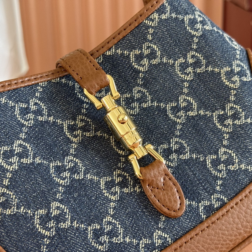 Gucci Jackie 1961 Blue GG denim and brown leather mini shoulder everyday
