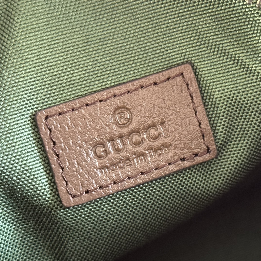 Gucci Mini Duffle Bag in Beige and Dark Brown Gucci Letter Pattern Canvas 9 i1751368371 5171 6