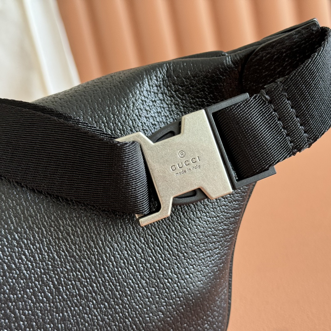 Gucci Ophidia GG Black crossbody