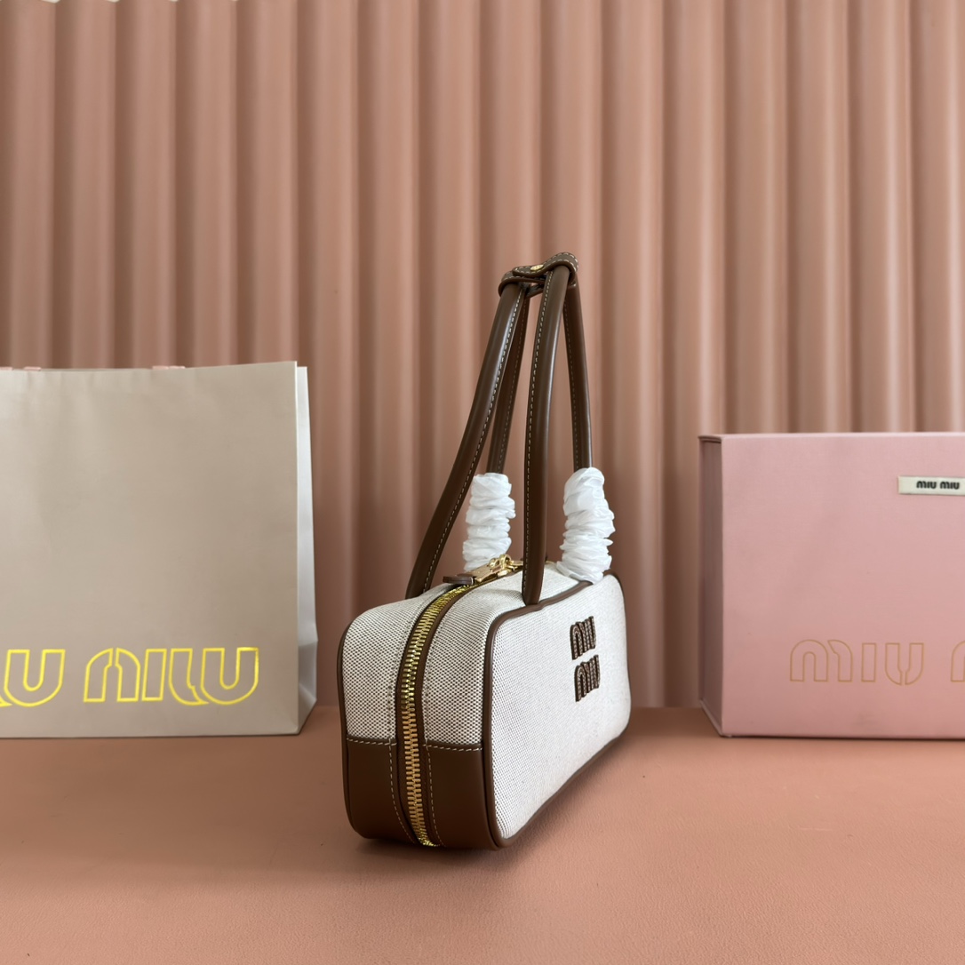 Miu bag 》 M Miu 5bb173 — photo 3
