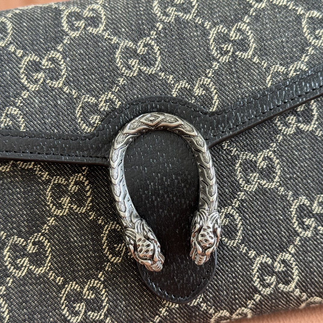 Gucci 401231 GG canvas 20 13 5 4cm crossbody everyday